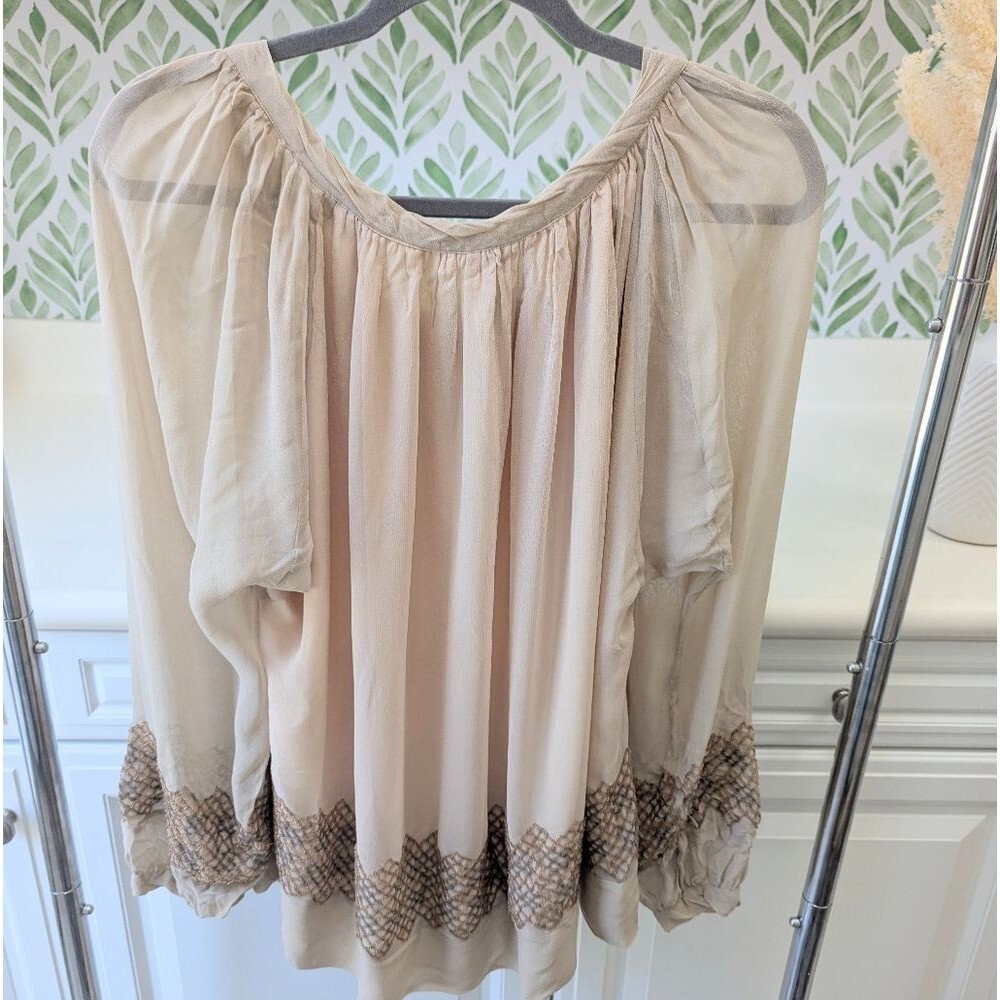 Light Beige Crochet-Hem Peasant Blouse - Picture 4 of 9